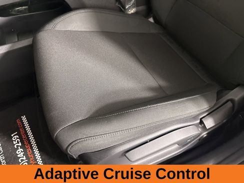 Used 2025 Hyundai Santa Fe SE image 11