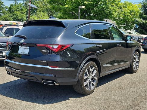 Used 2023 Acura MDX SH-AWD w/ Technology Package image 6