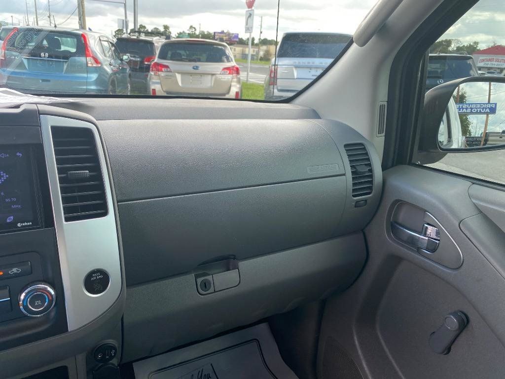Used 2019 Nissan Frontier S RWD image 29