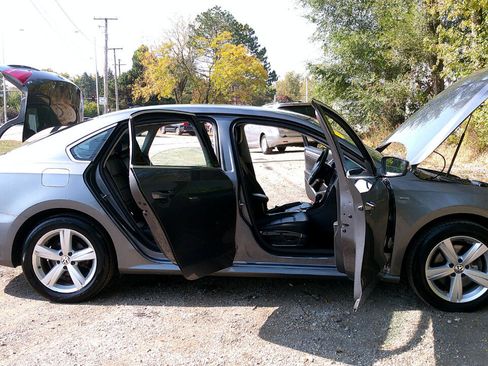 Used 2015 Volkswagen Passat 1.8T Limited Edition image 49