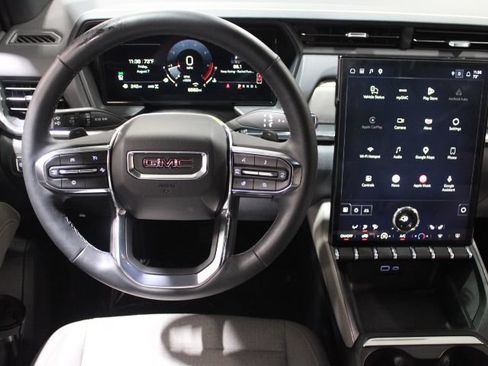 Used 2025 GMC Terrain Elevation AWD/4WD image 29