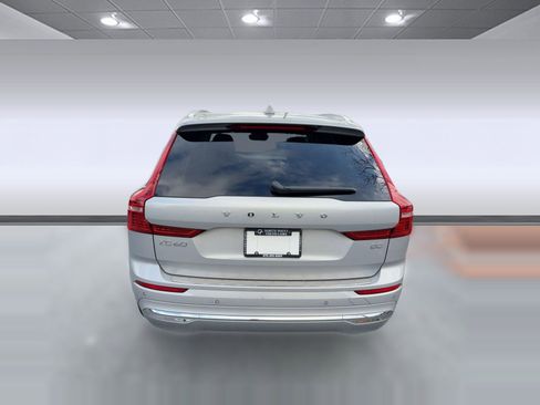 Used 2023 Volvo XC60 B5 Plus w/ Protection Package Premier image 10