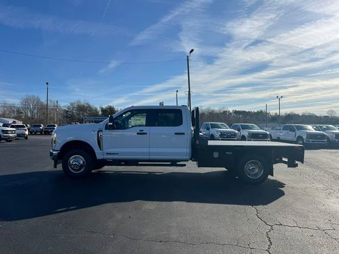 New 2026 Ford F350 XL w/ XL Chrome Package image 8
