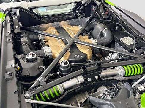 Used 2021 Lamborghini Aventador SVJ image 29