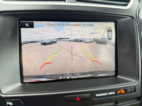 Used 2016 Ford Explorer XLT w/ Equipment Group 202A AWD/4WD image 24