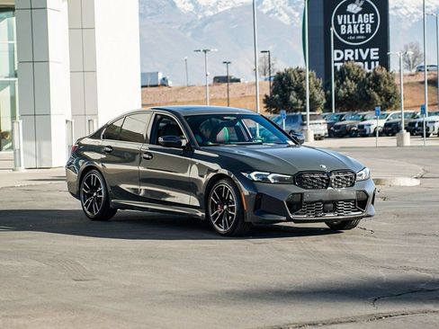 Used 2024 BMW M340i xDrive image 3