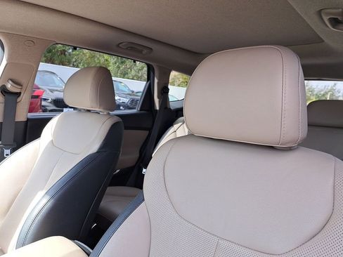 Used 2020 Hyundai Santa Fe Limited w/ Cargo Package image 17