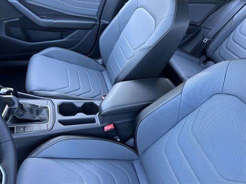 New 2026 Volkswagen Jetta SEL image 21