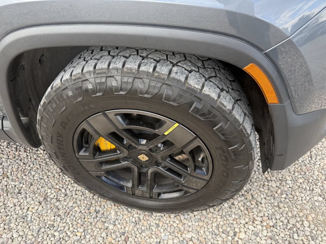 Used 2022 Rivian R1T Launch Edition AWD/4WD image 35
