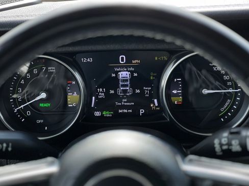 Used 2023 Jeep Wrangler Sahara w/ Cold Weather Group image 12