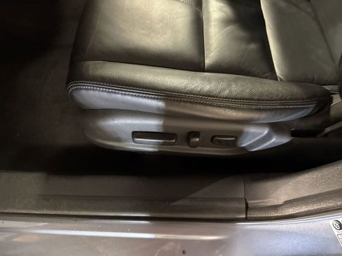 Used 2010 Honda Crosstour EX-L image 9