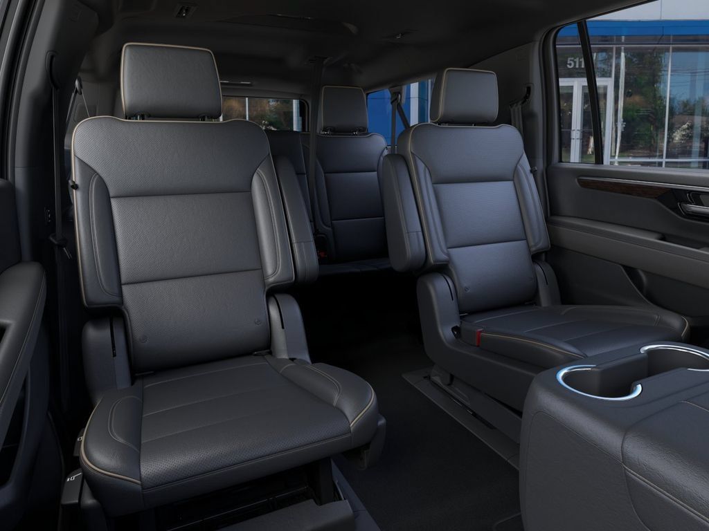 New 2026 Chevrolet Suburban Premier w/ Sun And Tow Package AWD/4WD image 17