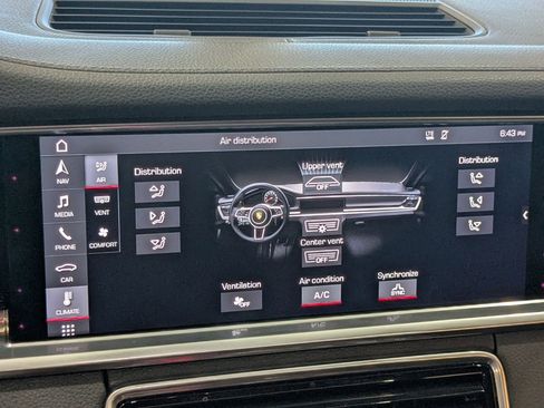 Used 2019 Porsche Panamera 4 AWD/4WD image 16