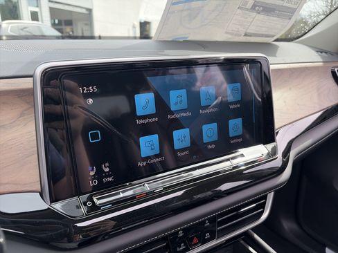 New 2026 Volkswagen Atlas SE AWD/4WD image 30