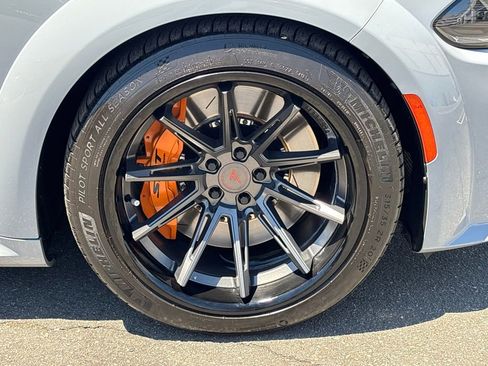 Used 2022 Dodge Charger SRT Hellcat w/ Harman/Kardon Audio Group image 27