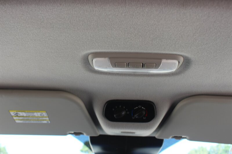 Used 2018 Ford Transit 350 XL RWD image 24