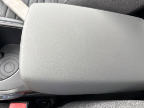 New 2025 Kia K4 EX image 33