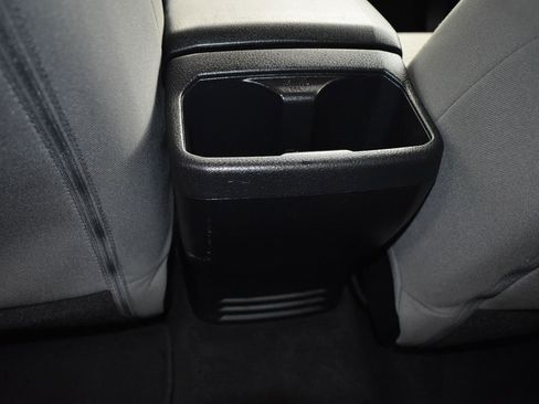 Used 2021 Toyota Tacoma SR image 29