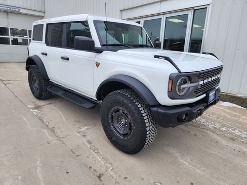 New 2025 Ford Bronco Badlands w/ Sasquatch Package image 4