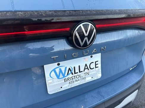 New 2026 Volkswagen Tiguan SE AWD/4WD image 6