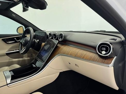 Used 2024 Mercedes-Benz C 300 4MATIC Sedan image 32