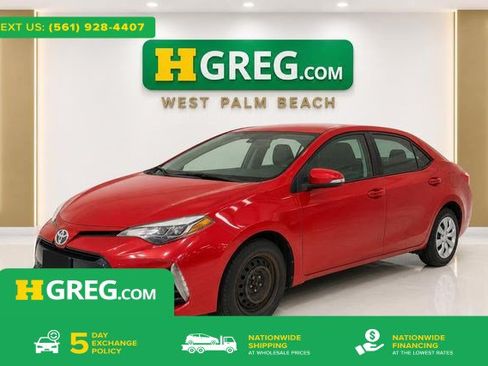 Used 2017 Toyota Corolla SE FWD image 1