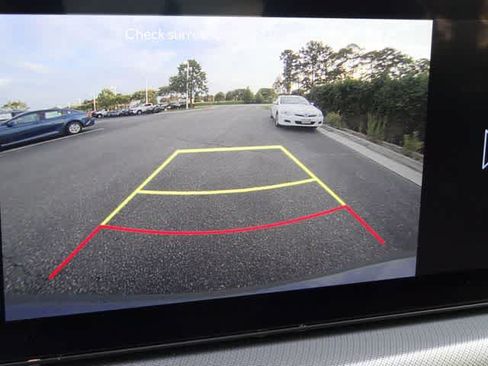 Used 2025 Hyundai Sonata SEL FWD image 28