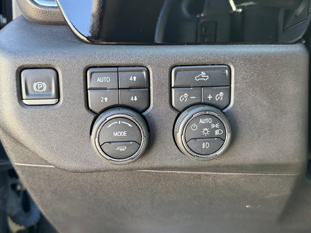 Used 2025 Chevrolet Silverado 1500 RST w/ Convenience Package II AWD/4WD image 24