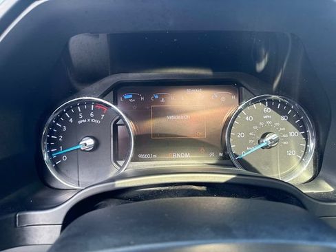 Used 2020 Ford Expedition Max Platinum RWD image 24