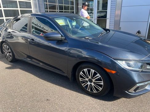 Used 2021 Honda Civic LX image 5