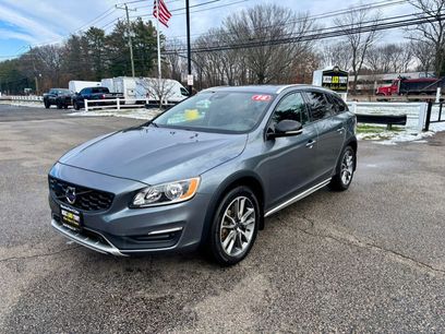 Used 2018 Volvo V60 T5 Cross Country w/ Convenience Package