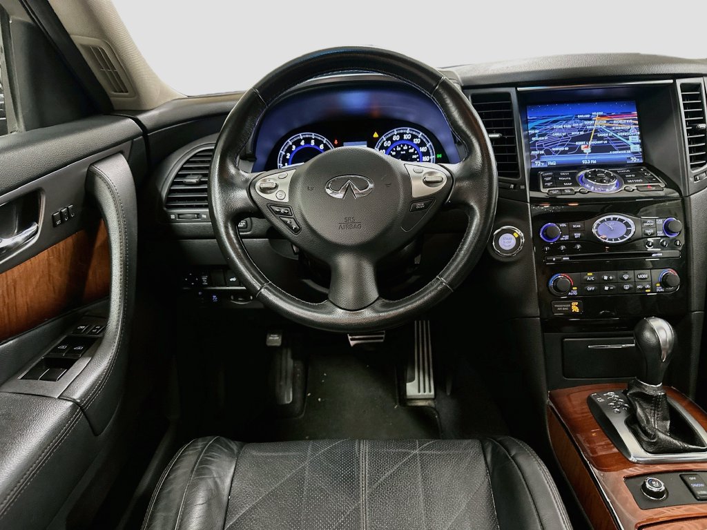 Used 2016 INFINITI QX70 2WD w/ Premium Package image 23