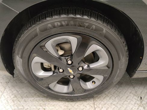 Used 2019 Chevrolet Spark LT image 31