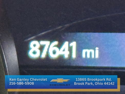 Used 2017 Nissan Pathfinder S image 12