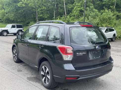 Used 2017 Subaru Forester 2.5i w/ Alloy Wheel Package AWD/4WD image 3