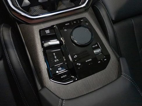 New 2026 BMW X3 xDrive30i w/ Premium Package AWD/4WD image 15