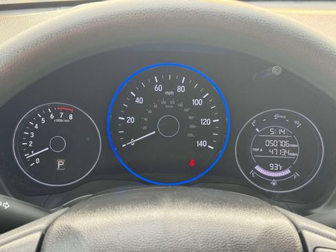 Used 2019 Honda HR-V LX image 22