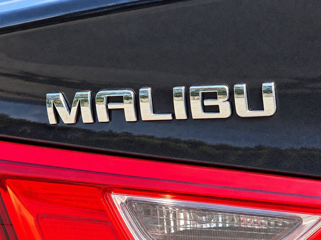 Certified 2024 Chevrolet Malibu LT FWD image 12