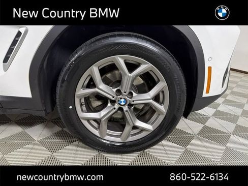 Used 2024 BMW X3 xDrive30i w/ Convenience Package AWD/4WD image 9