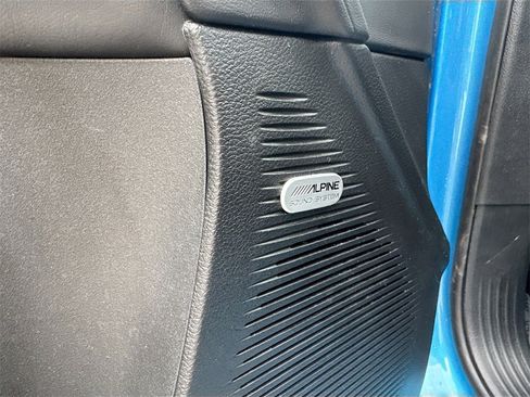 Used 2023 Dodge Challenger R/T w/ Plus Package image 19