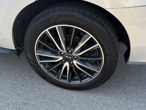 Used 2018 INFINITI QX60 Luxe w/ Deluxe Technology Package AWD/4WD image 10