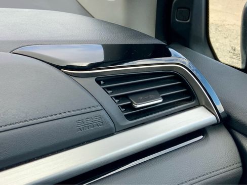 Used 2024 Honda Odyssey Touring image 47