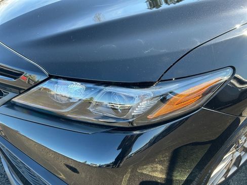Used 2024 Toyota Camry SE AWD/4WD image 37
