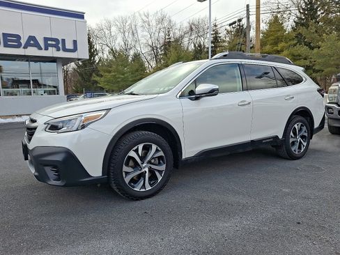 Certified 2021 Subaru Outback Touring image 3