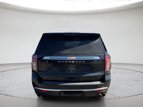 Used 2021 Chevrolet Suburban High Country AWD/4WD image 6