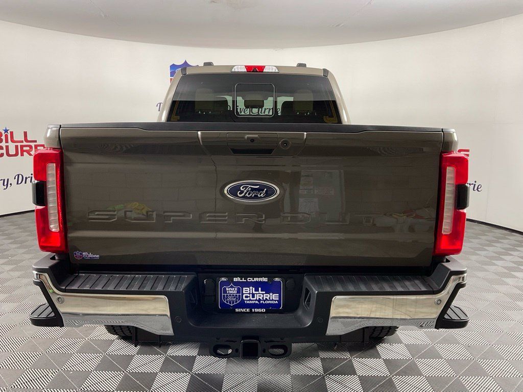 New 2026 Ford F250 Lariat w/ Lariat Ultimate Package AWD/4WD image 4