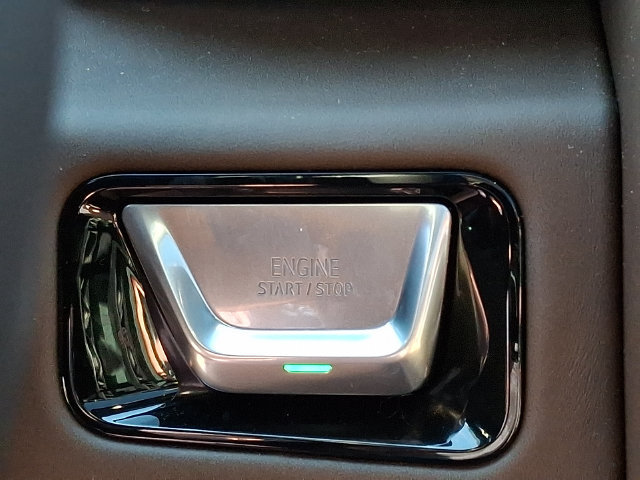 Used 2026 GMC Yukon XL Denali Ultimate AWD/4WD image 23
