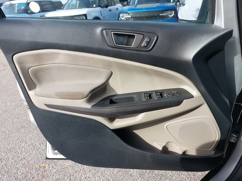 Used 2020 Ford EcoSport SE image 27