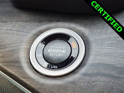 Used 2025 Jeep Grand Cherokee Limited w/ Black Appearance Package image 25