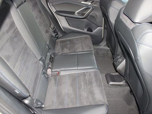 Used 2025 BMW X1 xDrive28i w/ Technology Package image 31